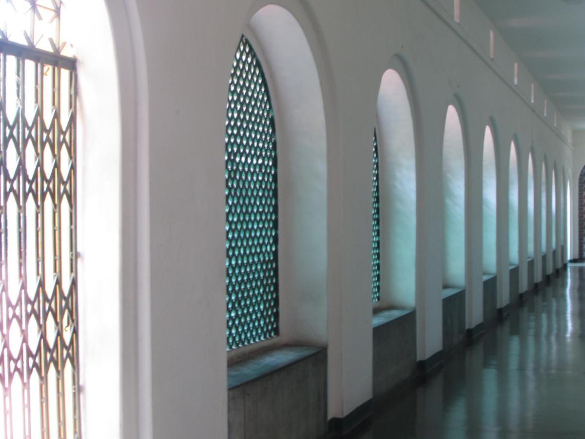 Ywca Gallway Guest House Kolkata Luaran gambar